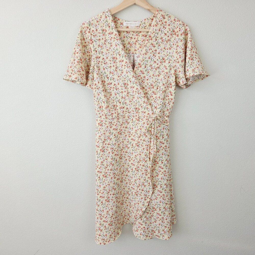 Monteau Los Angeles Ditzy Floral Dress Size M Yellow Faux Wrap Spring Easter